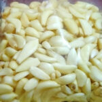 Pealed Garlic/ Chilla Lehsan
